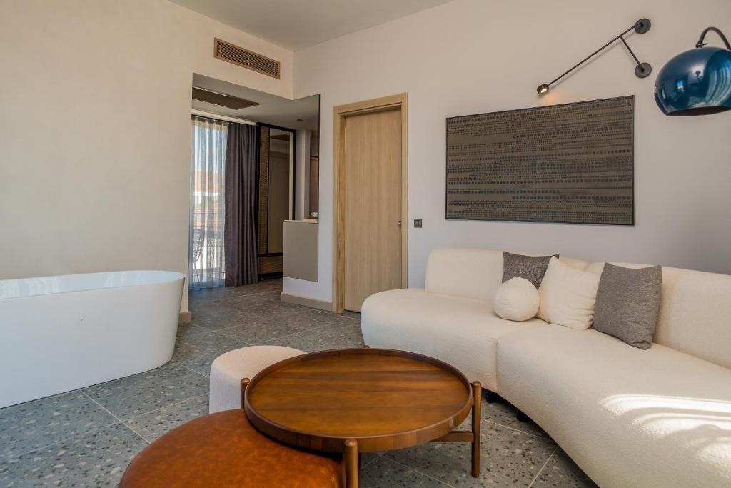 هتل جیوا بیچ ریزورت مارماریس